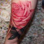 Vlasnica salona za tetoviranje - ANALIE DE LANI - insta - @delaneyink - Fotografija gotove tetovaže za web stranicu 2