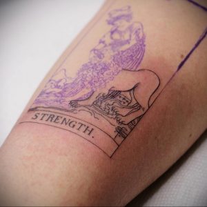 Vlasnica salona za tetoviranje - EVA KRBDK - insta - @evakrbdk - Fotografija gotove tetovaže za web stranicu 5