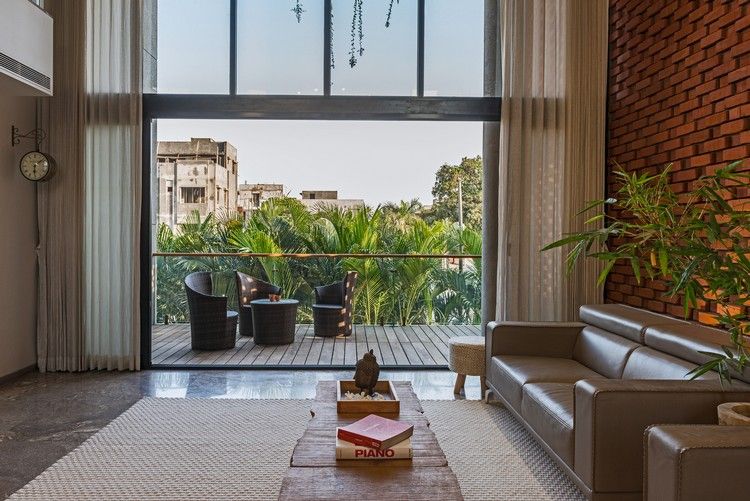 Tehlová fasáda-tepelná izolácia-stena-dizajn-obývačka-rustikálny-dizajn