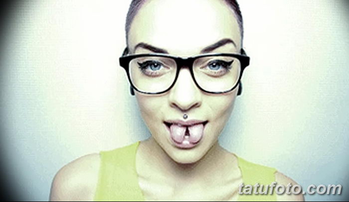 photo Snake tongue in man dated 02.02.2018 №046 - Snake tongue in man -