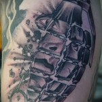 Katonai tetoválás - citrom gránátalma