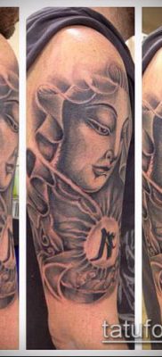 A buddhista tetoválás # 314 a minta klassz változata, amely sikeresen használható a buddhista feliratok tetoválásként történő feldolgozására és felhordására.