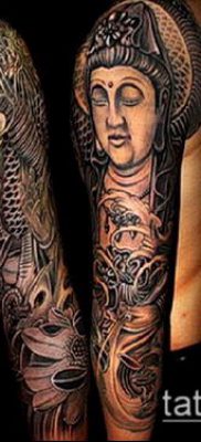 A buddhista tetoválás # 567 a minta klassz változata, amely sikeresen használható a buddhista mandala tetoválásként történő átalakítására és alkalmazására