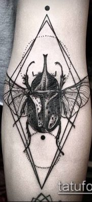 geometriai tetoválás 544. sz. - a minta exkluzív változata, amely jól használható változtatásra és alkalmazásra, mint geometriai tetoválás lányoknak