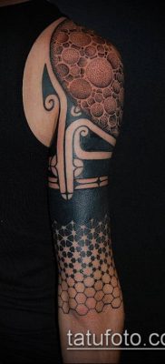 geometriai tetoválás 374. szám - a minta hűvös változata, amely könnyen használható geometriai alakzatok átalakítására és alkalmazására tetoválásként