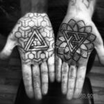 Photo of a drawing of a tattoo with a triangle 11/22/2020 №015 -triangle tattoo-