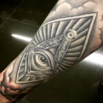 Photo of a drawing of a tattoo with a triangle 11/22/2020 №012 -triangle tattoo-