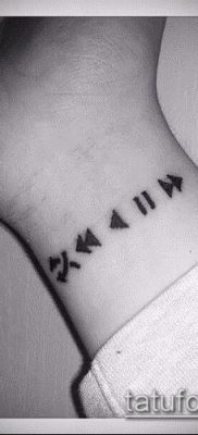 Fotó zenei tetoválásról - 19062017 - példa - 153 zenei tetoválás -