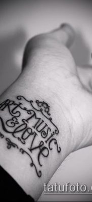 Fotó zenei tetoválásról - 19062017 - példa - 020 Zenei tetoválás -