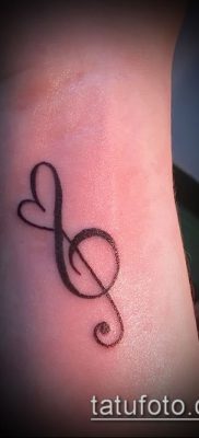 Fotó zenei tetoválásról - 19062017 - példa - 026 Zenei tetoválás -