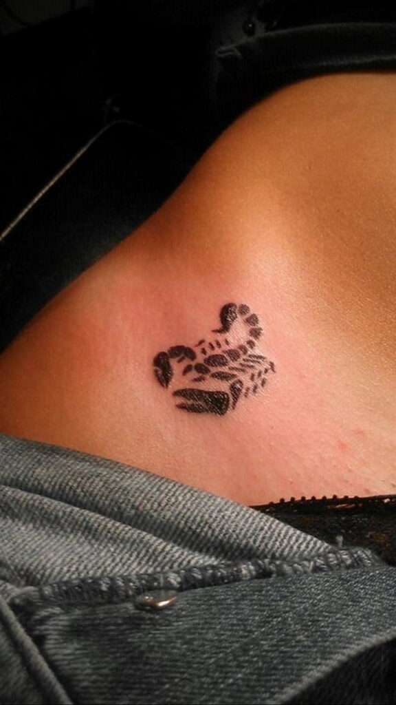Photo of a small scorpion tattoo 01/16/2021 №0033 -little scorpion tattoo-