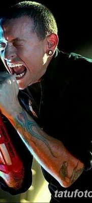 fotó tetováló rock zenészekről 2017.11.27. №003 - tetováló rockzenészek -