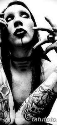 fotó tetováló rock zenészekről, 2017.11.27., №048 - tetováló rockzenészek -