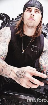 fotó tetováló rock zenészekről, 2017.11.27., №069 - tetováló rockzenészek -