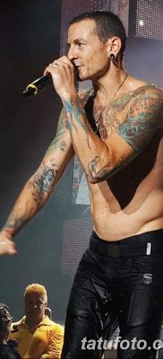 fotó tetováló rock zenészekről, 2017.11.27., №075 - tetováló rockzenészek -