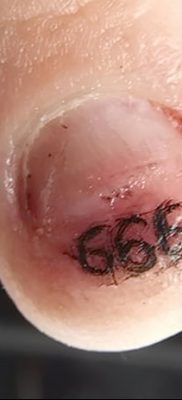 fotó a 666 -os tetoválásról, 2018. január 16 -án, №012 - tetoválás 666 -