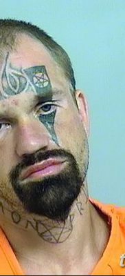 fotó a 666 -os tetoválásról, 2018. január 16 -án, №019 - tetoválás 666 -