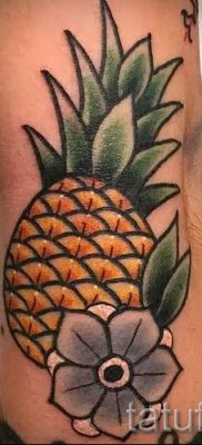 снимка на татуировка с ананас за статия за значението на татуировка с ананас - tatufoto.ru - 34