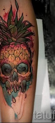 снимка на татуировка с ананас за статия за значението на татуировка с ананас - tatufoto.ru - 31