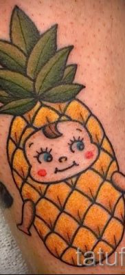снимка на татуировка с ананас за статия за значението на татуировка с ананас - tatufoto.ru - 9