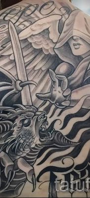 снимка на ангел и демон татуировка за статия за значението на дизайна на татуировка - tatufoto.ru - 16