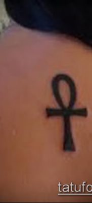 Снимка на татуировка ankh (значение) - пример за интересен дизайн на татуировка - 023