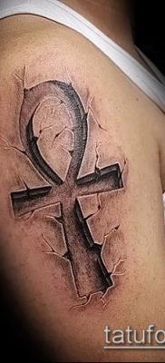 Снимка на татуировка ankh (значение) - пример за интересен дизайн на татуировка - 001