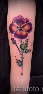 Fotografija tetovaže maćuhice za članak o značenju tetovaže - tatufoto.ru - 43