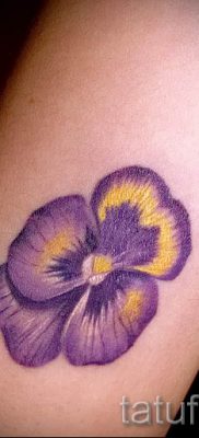 Fotografija tetovaže maćuhice za članak o značenju tetovaže - tatufoto.ru - 38