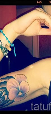 Fotografija tetovaže maćuhice za članak o značenju tetovaže - tatufoto.ru - 36