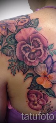 Fotografija tetovaže maćuhice za članak o značenju tetovaže - tatufoto.ru - 31