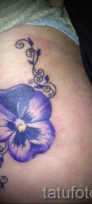 Fotografija tetovaže maćuhice za članak o značenju tetovaže - tatufoto.ru - 24