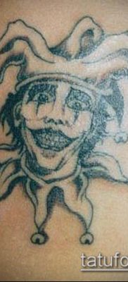 harlequin tattoo # 689 هو نسخة رائعة من النمط الذي يمكن استخدامه بسهولة للتحويل والتطبيق كوشم مهرج أنا أضحك فقط