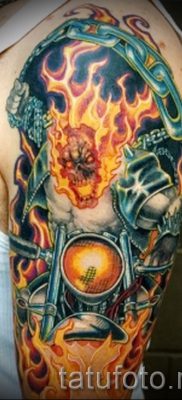 Fényképes példa egy motoros tetoválásra a jelentésről szóló cikkhez - tatufoto.ru - 157