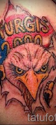 Fényképes példa egy motoros tetoválásra a jelentésről szóló cikkhez - tatufoto.ru - 156