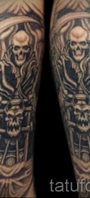 Fényképes példa egy motoros tetoválásra a jelentésről szóló cikkhez - tatufoto.ru - 142