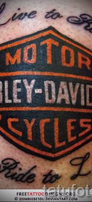 Fényképes példa egy motoros tetoválásra a jelentésről szóló cikkhez - tatufoto.ru - 117