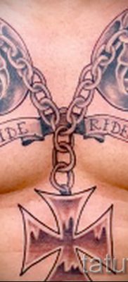 Fényképes példa egy motoros tetoválásra a jelentésről szóló cikkhez - tatufoto.ru - 89