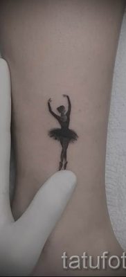 fotó egy balerina tetoválásról egy cikkhez a balerina tetoválás jelentéséről - tatufoto.ru - 69