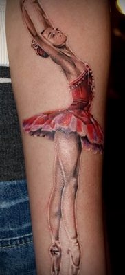 balerina tetoválás fotó a balerina tetoválás jelentéséről szóló cikkhez - tatufoto.ru - 62
