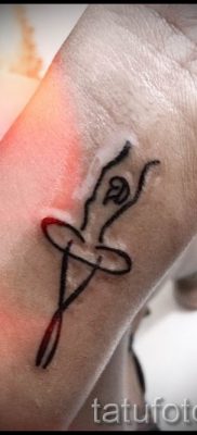 fotó egy balerina tetoválásról egy cikkhez a balerina tetoválás jelentéséről - tatufoto.ru - 36