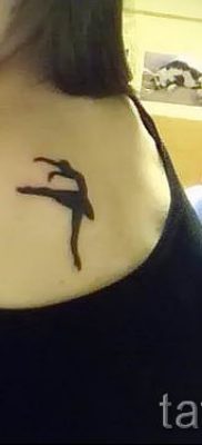 fotó egy balerina tetoválásról egy cikkhez a balerina tetoválás jelentéséről - tatufoto.ru - 33
