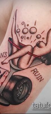 fotografija nereda tetovaža (značenje) - primjer zanimljivog crteža tetovaže - 036