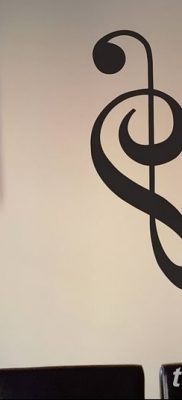 fotó a basszusgitáros tetoválásról 2018. 07. 02. №143 - Bass Key Tattoo -