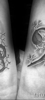 fotó a basszusgitáros tetoválásról 2018. 07. 02. №182 - Bass Key Tattoo -