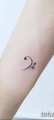 fotó a basszusgitáros tetoválásról, 2018. 07. 02. №179 - Bass Key Tattoo -