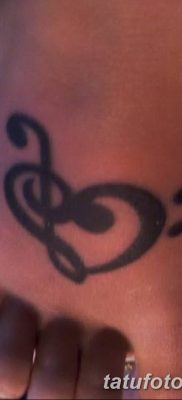 fotó a basszusgitáros tetoválásról, 2018. 07. 02. №164 - Bass Key Tattoo -