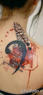 fotó a basszusgitáros tetoválásról, 2018. 07. 02. №153 - Bass Key Tattoo -