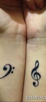 fotó a basszusgitáros tetoválásról, 2018. 07. 02. №015 - Bass Key Tattoo -