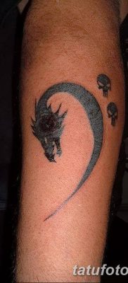 fotó a basszusgitáros tetoválásról, 2018. 07. 02. №019 - Bass Key Tattoo -